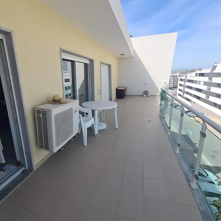 Down Town Apartment