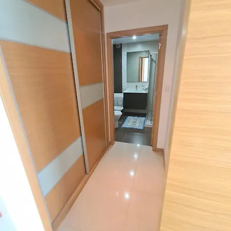 Down Town Apartment *